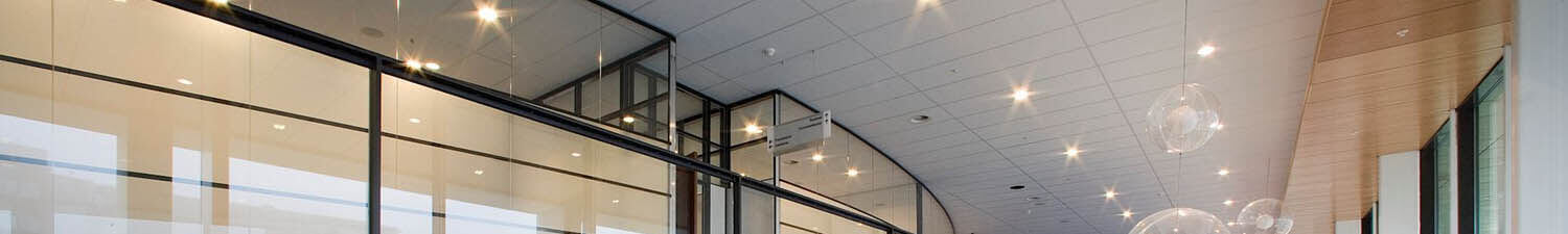Plafondpanelen van Rockfon voor systeemplafonds